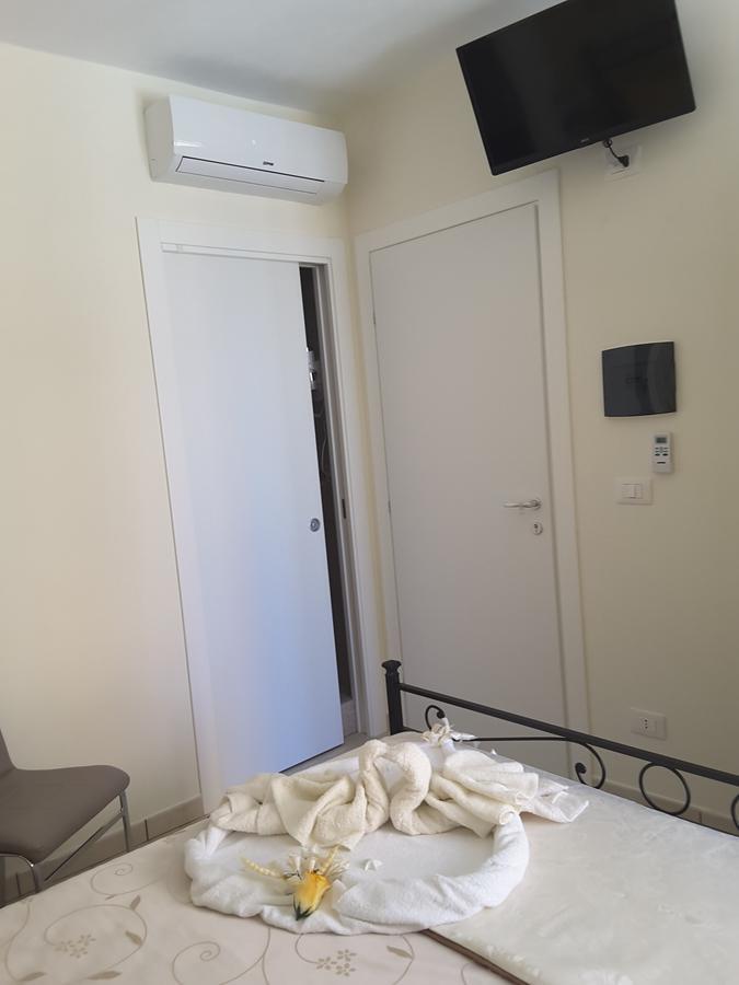 Stella Marina Rooms For Rent Portopalo Di Capo Passero Eksteriør billede
