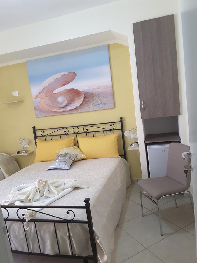 Stella Marina Rooms For Rent Portopalo Di Capo Passero Eksteriør billede